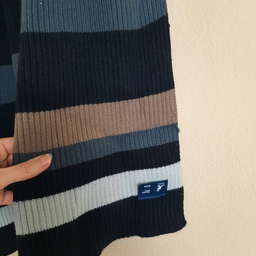 Kangol Black Tan and Gray Cozy Ribbed Scarf